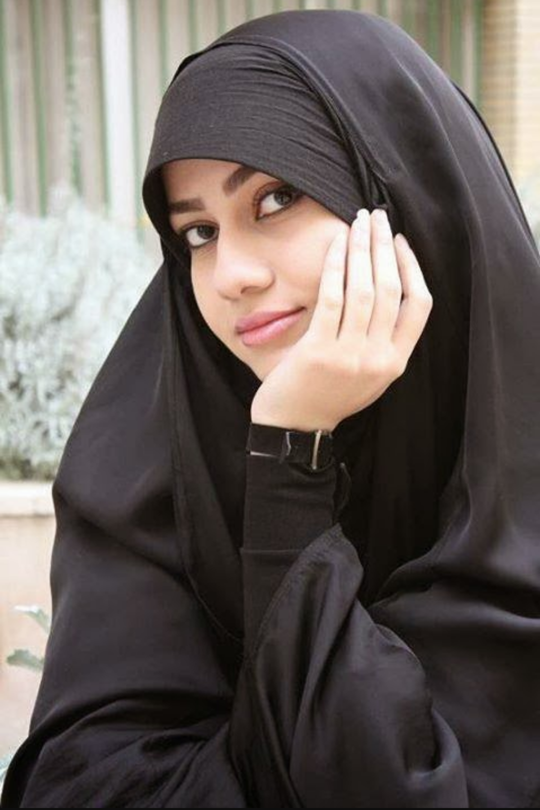 زینب وحیدی